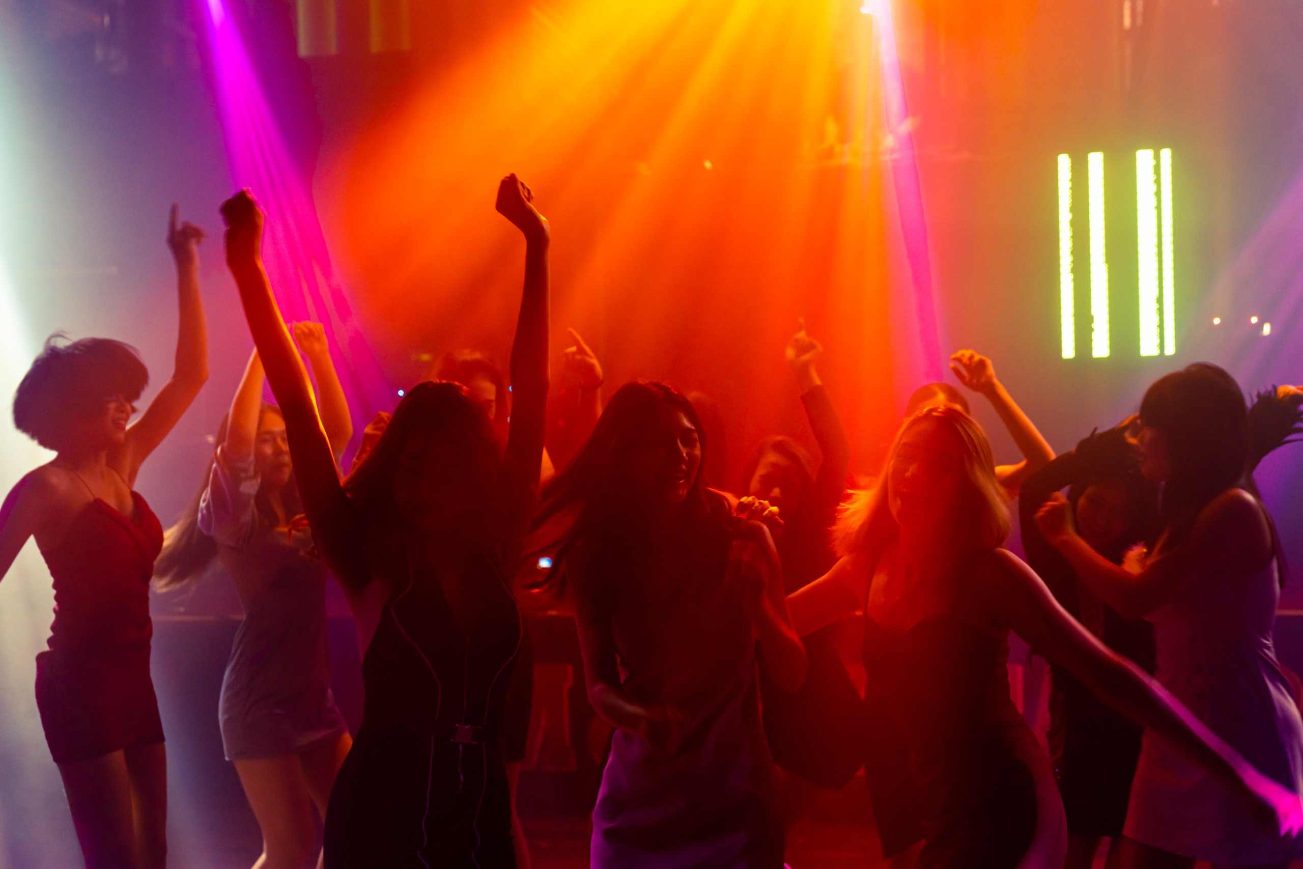 호스티스바와 강남풀살롱