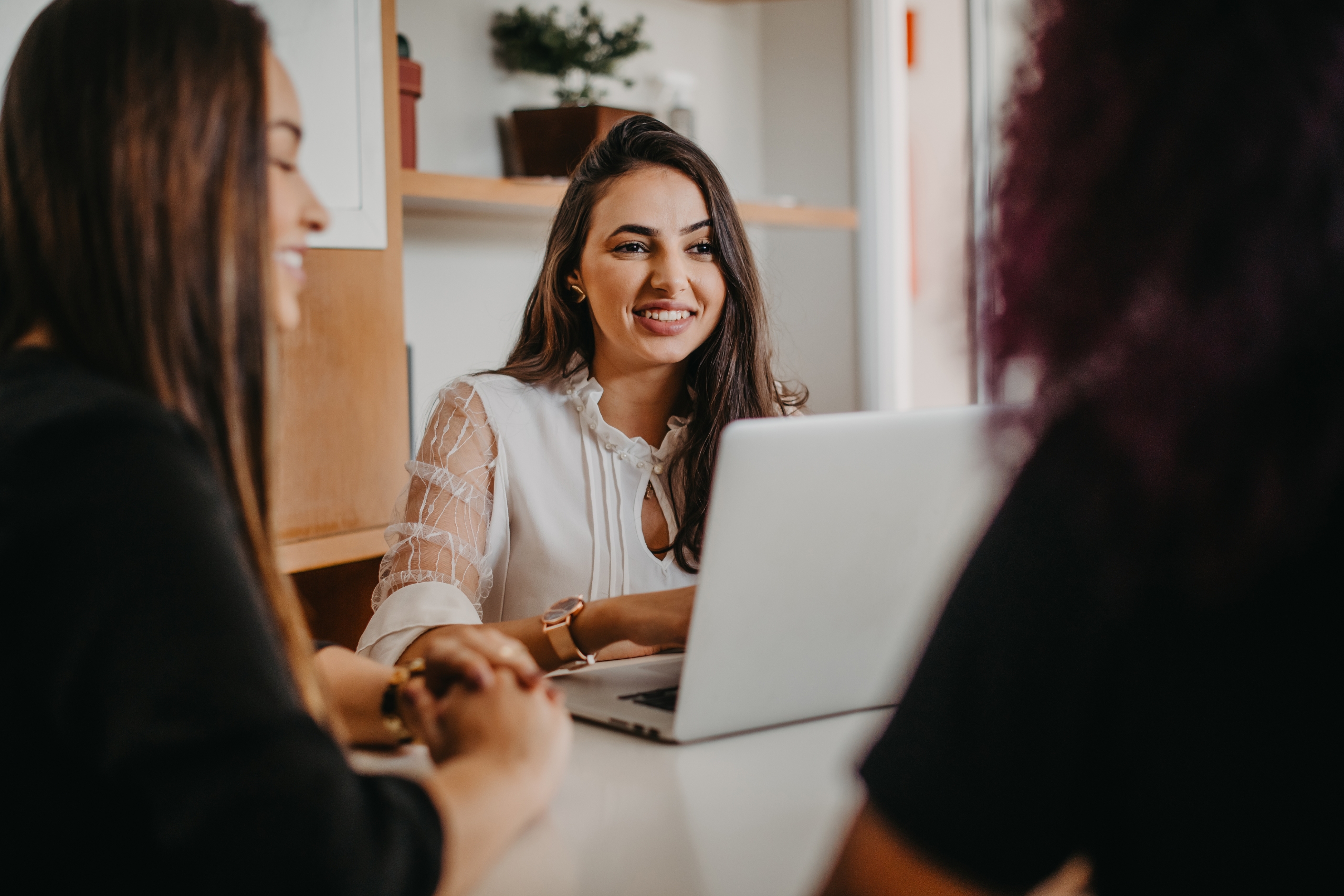 Online Marketing And Communication Methods That The Aesthetics Industry Should Be Doing